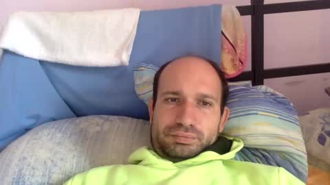 Snapshot of sparei7 chatting on 5, 10, 2025 Snaiky online show from 5, 10, 2025