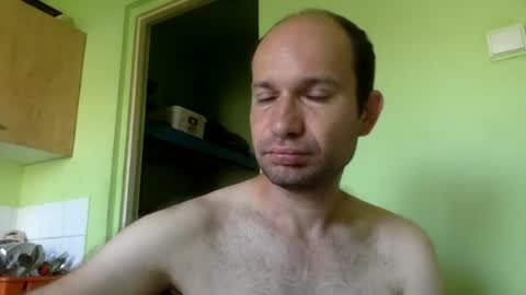 Snapshot of sparei7 chatting on 25, 6, 2026 Snaiky online show from 25, 6, 2026