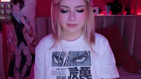 Snapshot of sparklemona chatting on 12, 10, 2025 SparkleMona online show from 12, 10, 2025