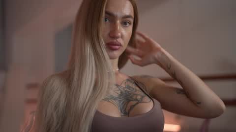 DAISY online show from 9, 12, 2024