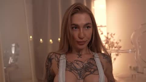 DAISY online show from 18, 2, 2025