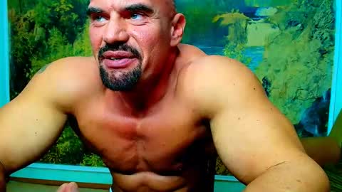 Snapshot of spartacusdom chatting on 22, 10, 2025 spartacusdom online show from 22, 10, 2025