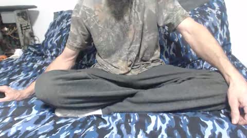 Snapshot of spazzy2 chatting on 24, 11, 2025 spazzy2 online show from 24, 11, 2025