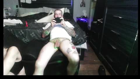 Snapshot of spb69fucker chatting on 4, 12, 2024 ROMEO JULIETXXX online show from 4, 12, 2024