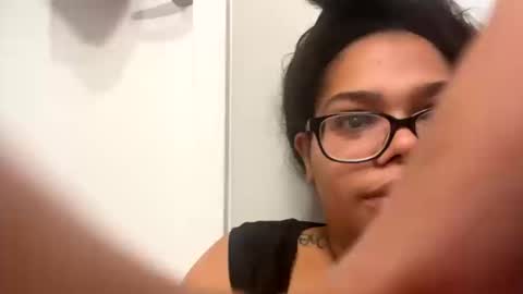 Specialkayy online show from 12, 10, 2025