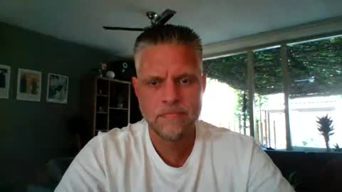 Snapshot of spectacularguy chatting on 3, 7, 2026 DutchDude online show from 3, 7, 2026