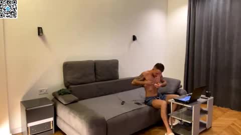 Alex online show from 7, 10, 2025