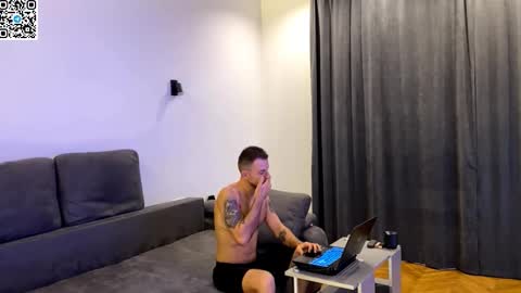 Alex online show from 12, 11, 2025