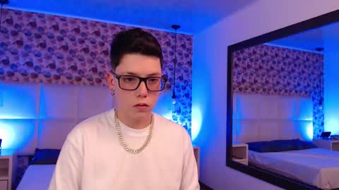 spencerm_ online show from 31, 10, 2025