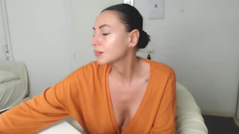 Carla online show from 20, 1, 2025