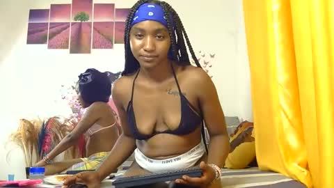 Snapshot of spicy_angels chatting on 7, 6, 2026 Quinter Cheeky online show from 7, 6, 2026