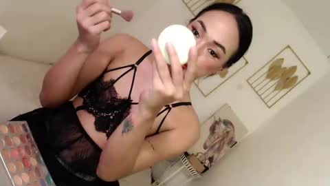 Alora online show from 19, 1, 2025