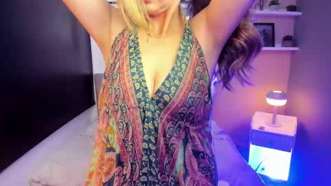 Sara online show from 26, 2, 2025