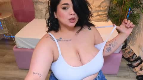 spicycarlaxx online show from 4, 5, 2026