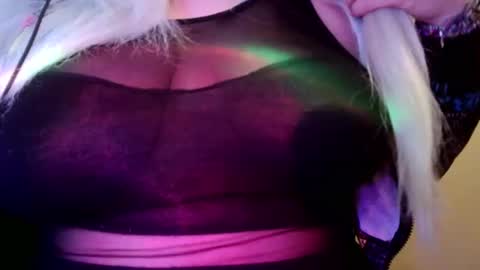 Vanessa Spade online show from 23, 3, 2026