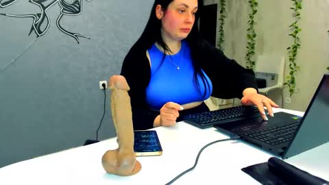 Snapshot of spoiled_lilit chatting on 11, 2, 2026 Lilith online show from 11, 2, 2026