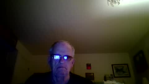 spongebobpineapple70 online show from 13, 5, 2026