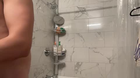 Snapshot of spookyfoxmulder chatting on 6, 1, 2025 ALEX online show from 6, 1, 2025