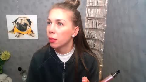 Snapshot of sport_tall_karina chatting on 6, 3, 2025 Karina online show from 6, 3, 2025