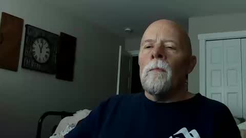 Snapshot of sportfish chatting on 11, 10, 2025 sportfish online show from 11, 10, 2025