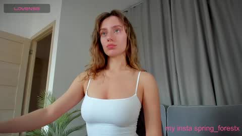 Snapshot of spring_forestx chatting on 4, 3, 2025 Lilly  online Monday - Friday ask time in pm online show from 4, 3, 2025