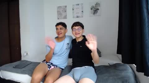 Snapshot of spritzboys chatting on 14, 10, 2025 spritzboys online show from 14, 10, 2025