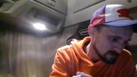 spyco82 online show from 25, 11, 2025