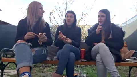 My name is Maya Lush is activeThere are legends that in this room all your wishes can come true  Private is Open online show from 13, 11, 2025