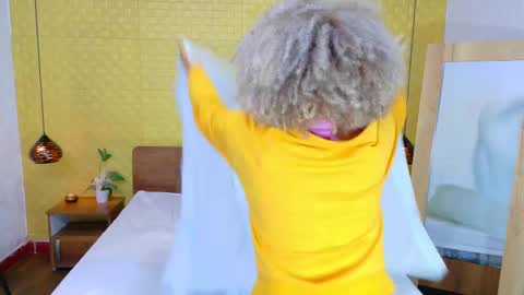 Snapshot of squirter_girl69 chatting on 18, 2, 2025 squirter_girl69 online show from 18, 2, 2025