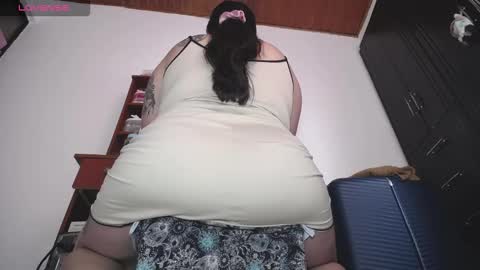 Snapshot of squirtmachinex chatting on 17, 12, 2025 Wanda online show from 17, 12, 2025