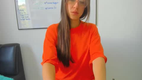 Snapshot of squirttati33 chatting on 2, 11, 2025 Tati online show from 2, 11, 2025