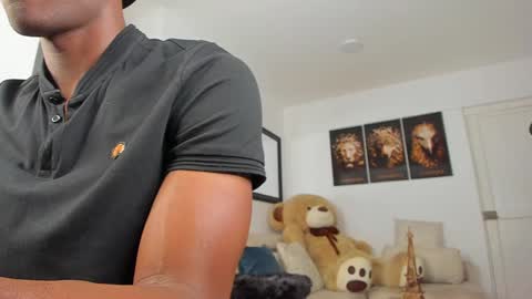 Snapshot of sr_smit_hot chatting on 16, 1, 2025 ANDR online show from 16, 1, 2025