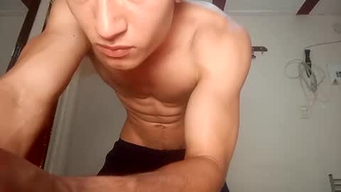 Flacofitxx online show from 4, 10, 2025