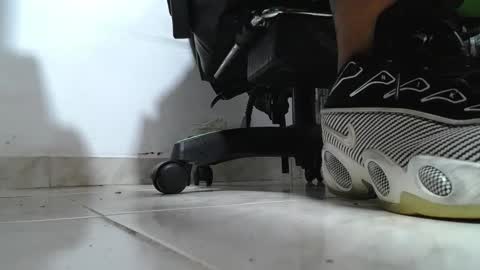 sr master cum its my old account online show from 4, 5, 2026