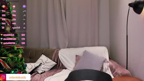 Alexandra online show from 2, 1, 2025