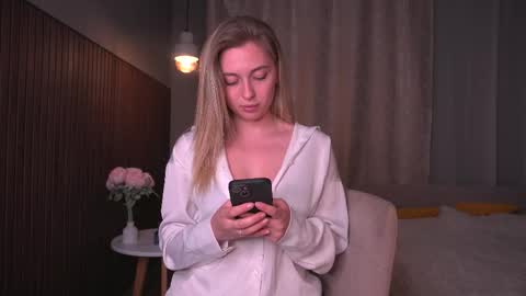 Snapshot of sssecretgirlfriend chatting on 13, 9, 2025 Kate online show from 13, 9, 2025