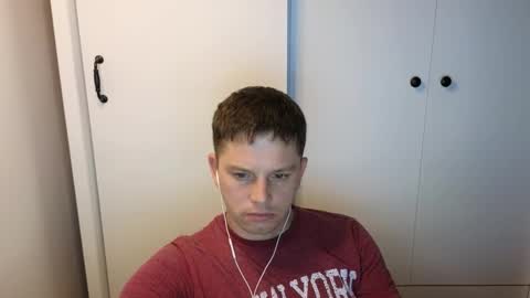 st1vemaster01 online show from 8, 10, 2025