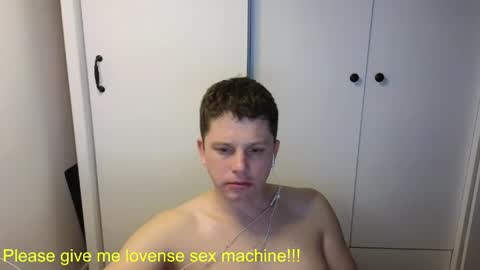 Snapshot of st1vemaster01 chatting on 17, 4, 2026 st1vemaster01 online show from 17, 4, 2026