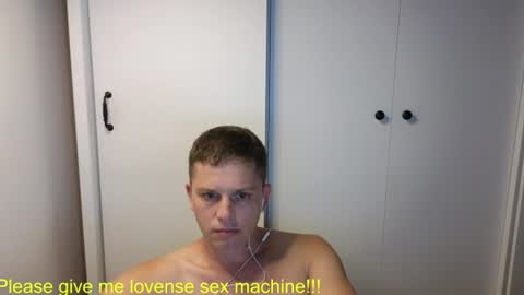 Snapshot of st1vemaster01 chatting on 28, 7, 2026 st1vemaster01 online show from 28, 7, 2026
