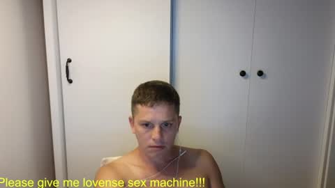 Snapshot of st1vemaster01 chatting on 28, 7, 2026 st1vemaster01 online show from 28, 7, 2026
