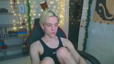 Snapshot of st_koshin chatting on 6, 12, 2024 Nick Gasai online show from 6, 12, 2024