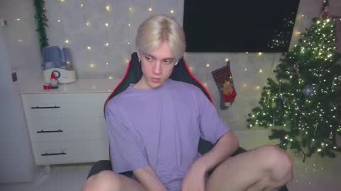 Snapshot of st_koshin chatting on 3, 1, 2025 Nick Gasai online show from 3, 1, 2025