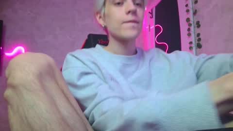 Snapshot of st_koshin chatting on 30, 1, 2025 Nick Gasai online show from 30, 1, 2025