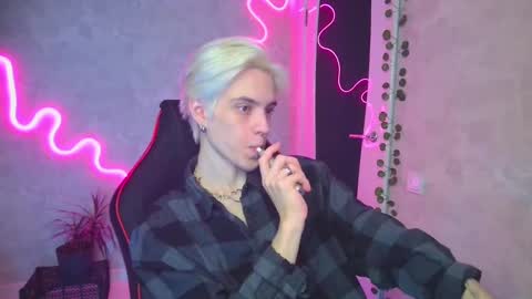 Snapshot of st_koshin chatting on 6, 2, 2025 Nick Gasai online show from 6, 2, 2025
