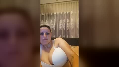 Amelly online show from 5, 8, 2026