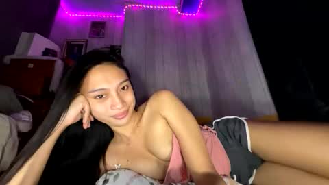 Snapshot of stacey_cravings chatting on 10, 6, 2026 stacey_cravings online show from 10, 6, 2026