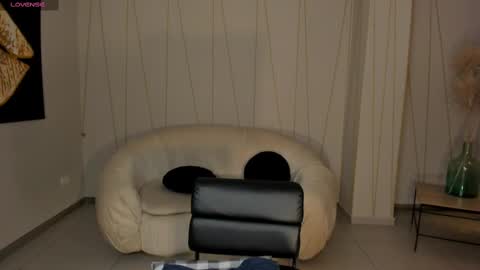 Snapshot of staceywood_ chatting on 5, 3, 2025 Stacy Woods online show from 5, 3, 2025