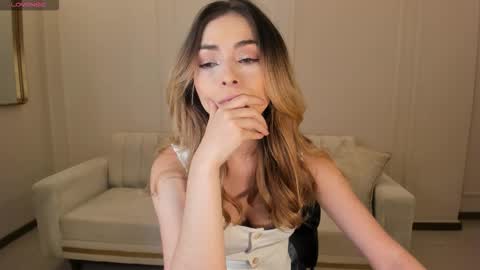 Stacy Woods online show from 21, 3, 2026