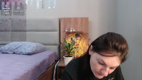 Snapshot of stacy_davise chatting on 6, 2, 2025 STACY online show from 6, 2, 2025