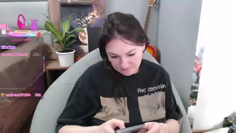 Snapshot of stacy_davise chatting on 10, 3, 2025 STACY online show from 10, 3, 2025